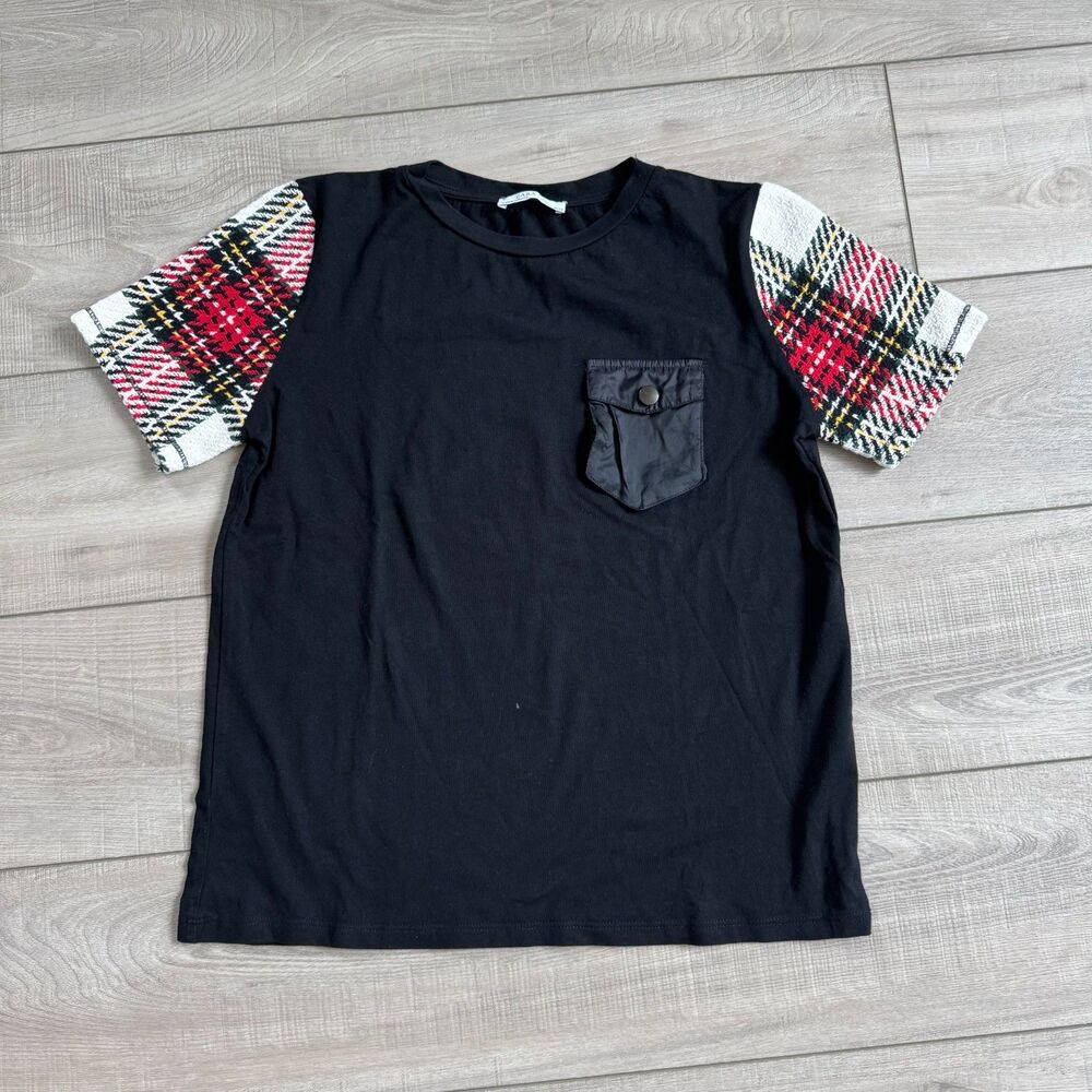 Zara Women's Crewneck Black Tee with Colorful Plaid Sleeves, size M